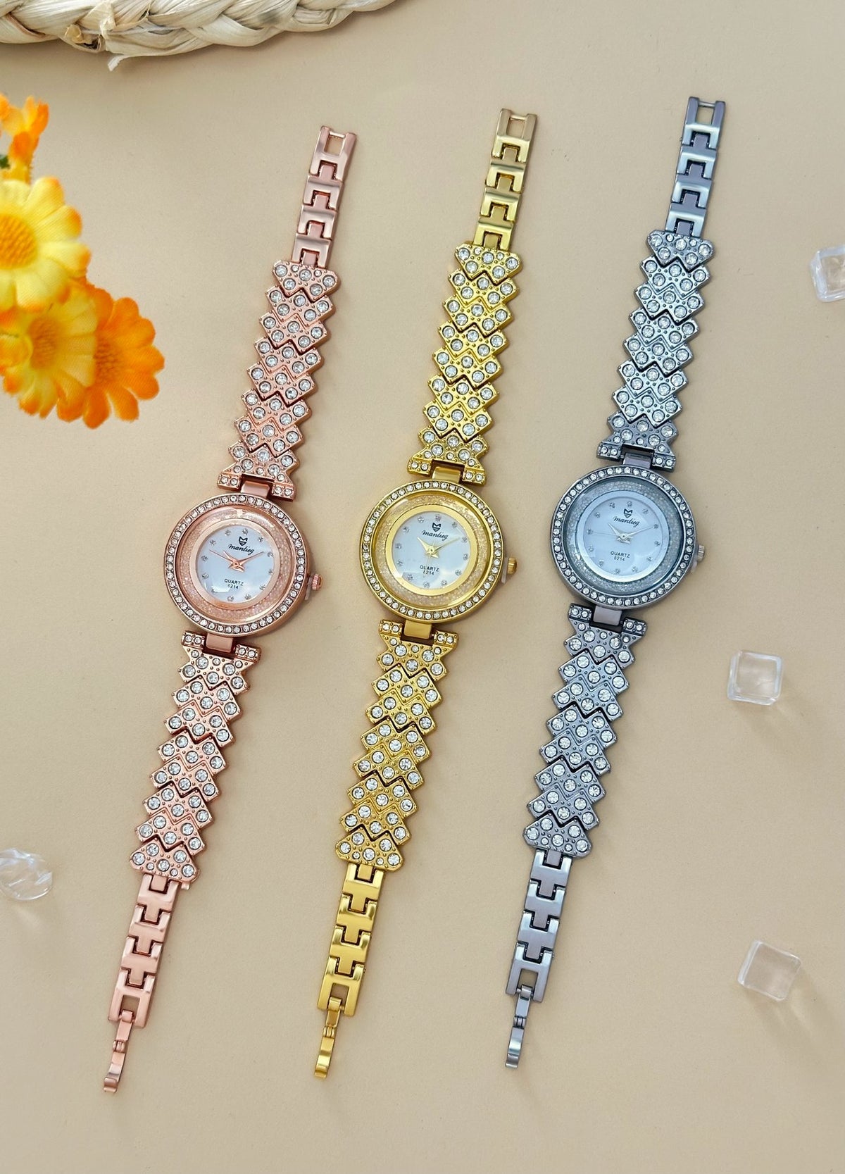The Pave full-set link watch