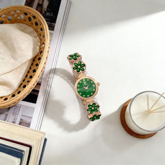 The Petal bracelet watch colourway