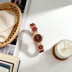 The Petal bracelet watch colourway